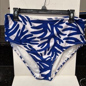 KONA SOL- NWOT-Blue and White Leaf Print Bikini Bottom